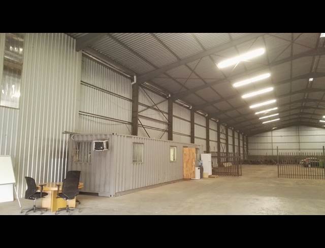 4,000M² WAREHOUSE TO LET IN BREDELL