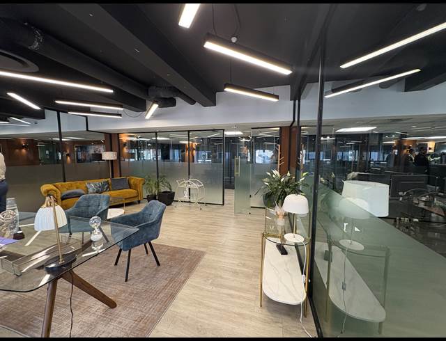 461M² OFFICE TO LET IN CAPE TOWN CITY CENTRE