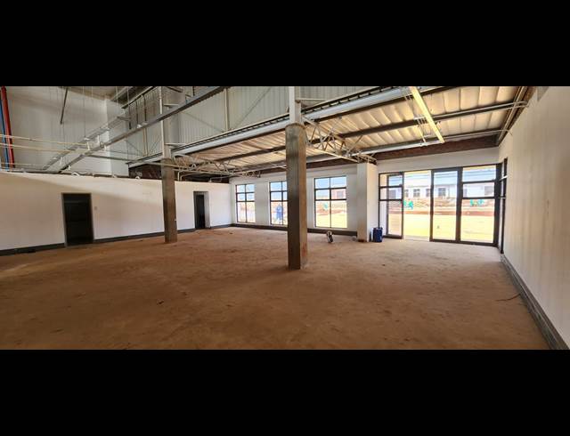 1,774M² WAREHOUSE TO LET IN WITFONTEIN