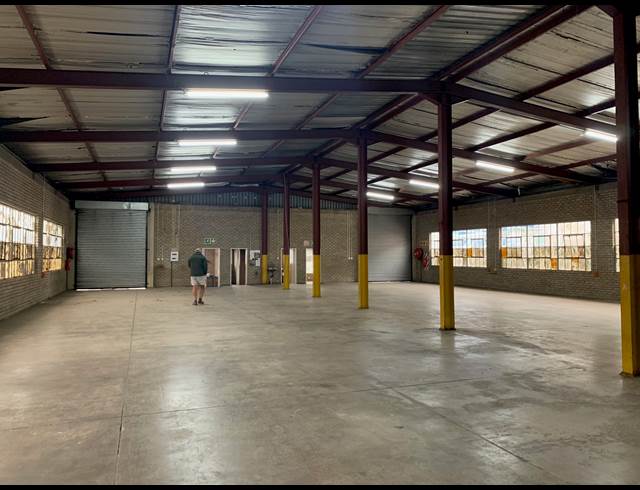 608M² WAREHOUSE TO LET IN ROCKY DRIFT