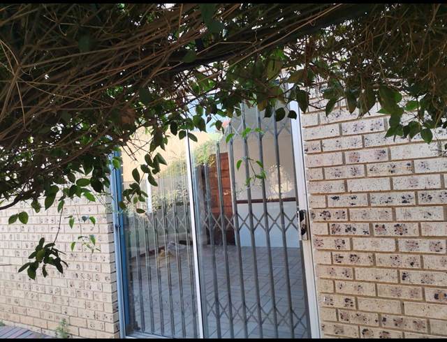 2 bed property to rent in CHRISVILLE