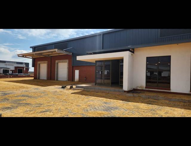 1,774M² WAREHOUSE TO LET IN WITFONTEIN