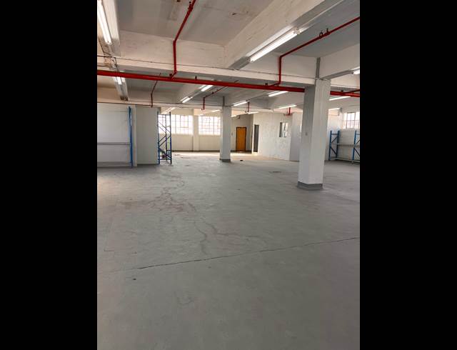 1,623M² WAREHOUSE TO LET IN CONGELLA