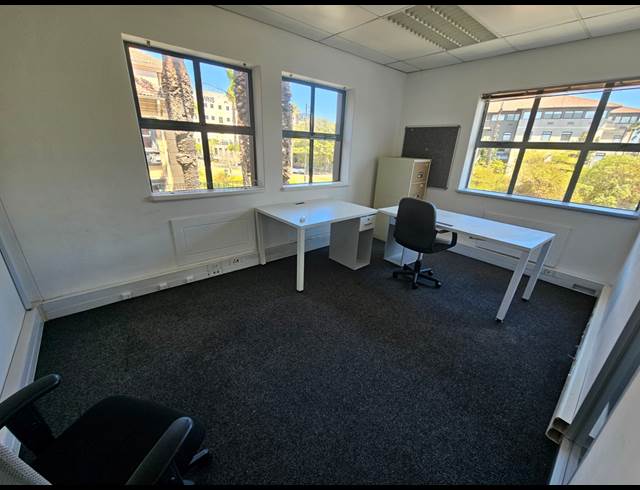 621M² OFFICE TO LET IN CENTURY CITY