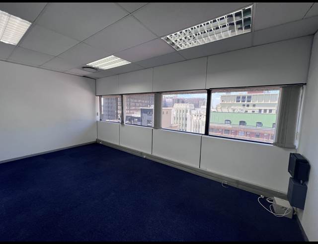 163M² OFFICE TO LET IN CAPE TOWN CITY CENTRE
