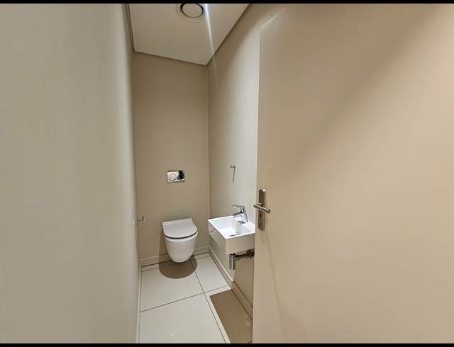 2 BEDROOM APARTMENT TO LET IN ROSEBANK