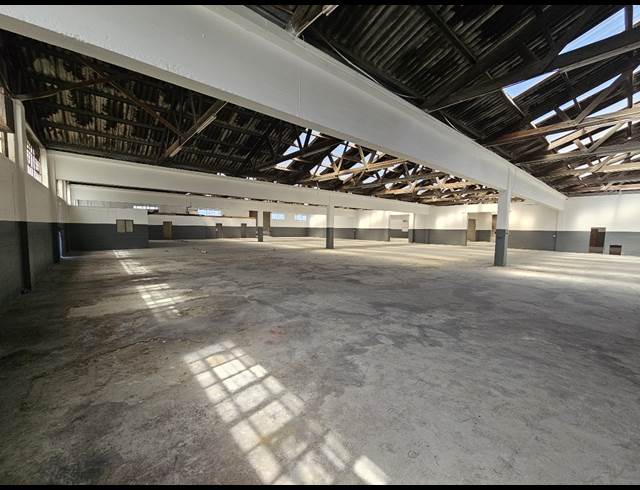 2,356M² WAREHOUSE TO LET IN EPPING INDUSTRIAL