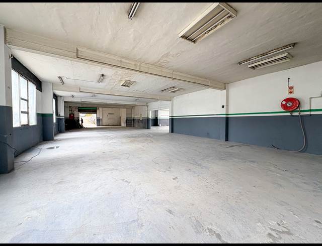 880M² WAREHOUSE TO LET IN NEW GERMANY