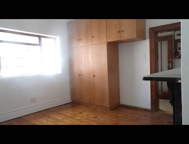 4 bed property to rent in WOODSTOCK