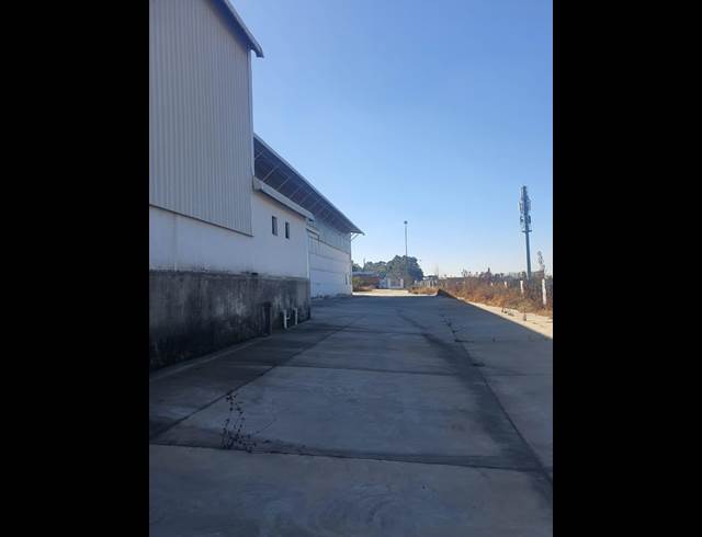 5,699M² WAREHOUSE TO LET IN ALBERTON NORTH