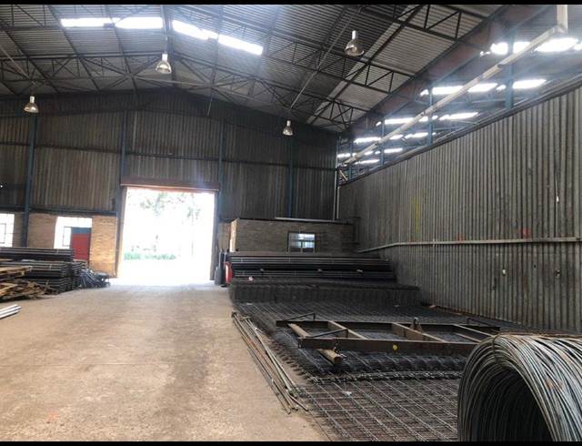 1,350M² FACTORY TO LET IN TUNNEY