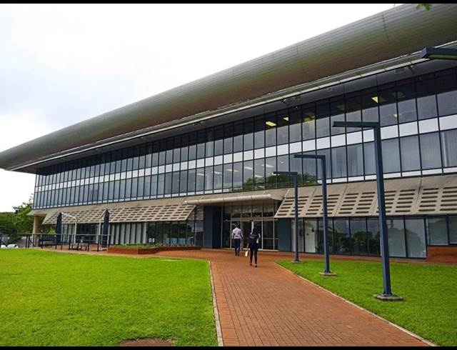 346M² OFFICE TO LET IN SOMERSET PARK