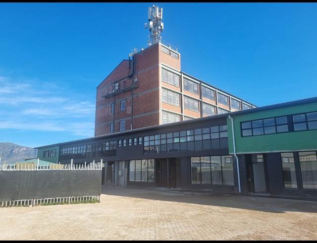 1,187M² WAREHOUSE TO LET IN DIEP RIVER