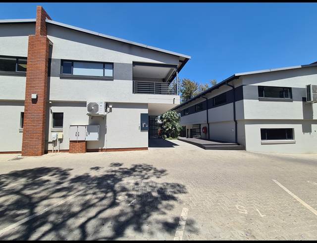 240M² WAREHOUSE TO LET IN ALLANDALE