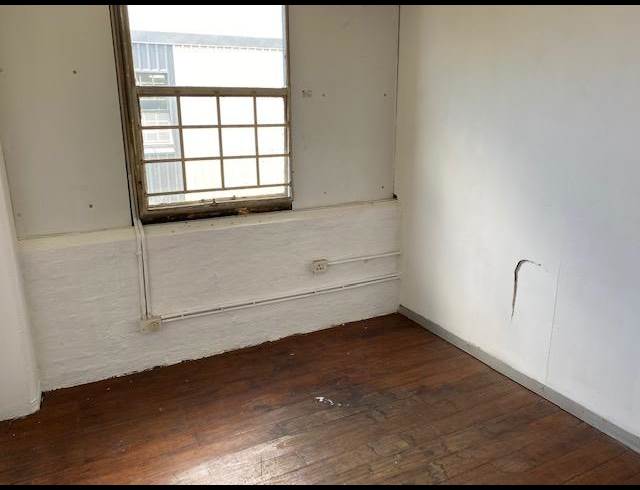 136M² WAREHOUSE TO LET IN SPRINGFIELD