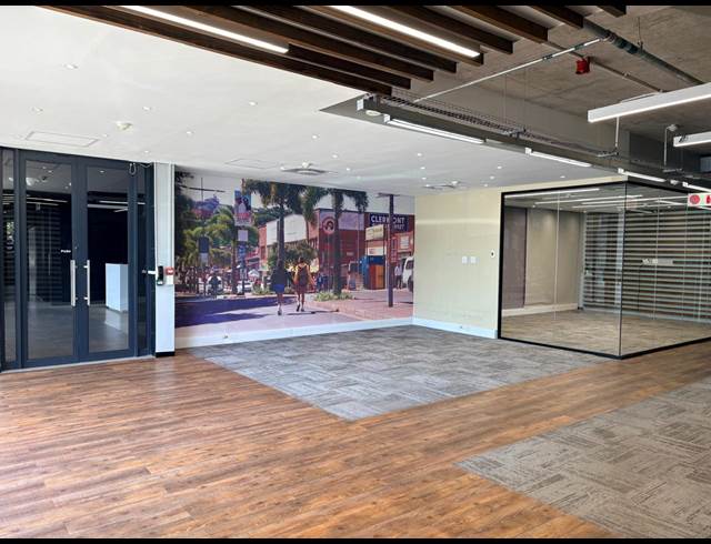 360M² OFFICE TO LET IN WATERFALL