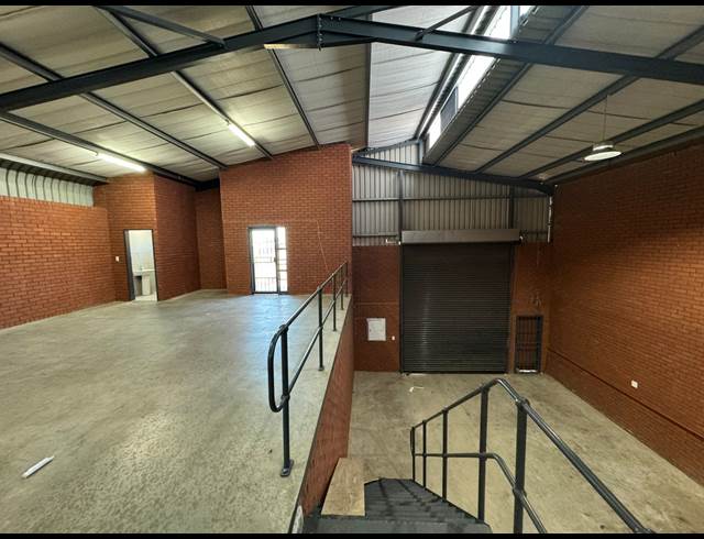 488M² WAREHOUSE TO LET IN ORMONDE