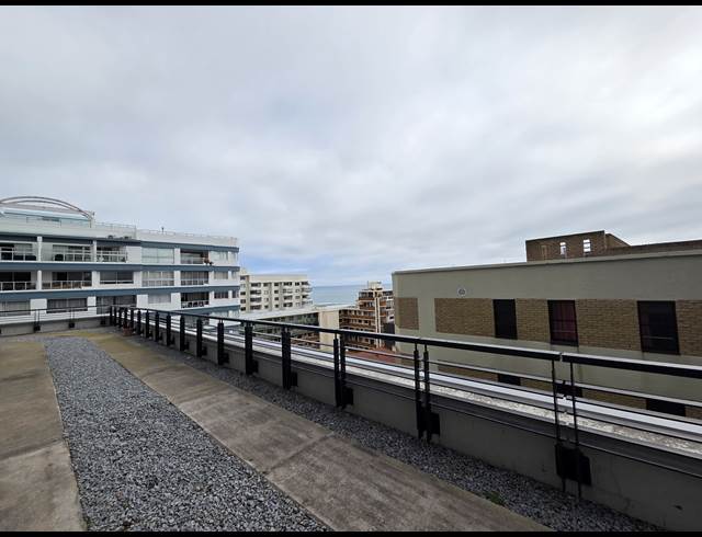 336M² OFFICE TO LET IN SEA POINT