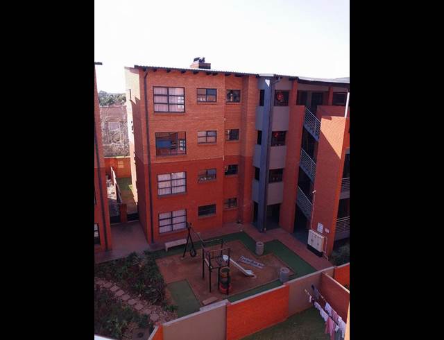 2 BEDROOM PROPERTY TO RENT IN EVELEIGH