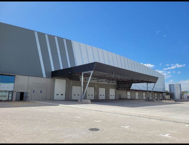 17,600M² WAREHOUSE TO LET IN PAROW INDUSTRIAL