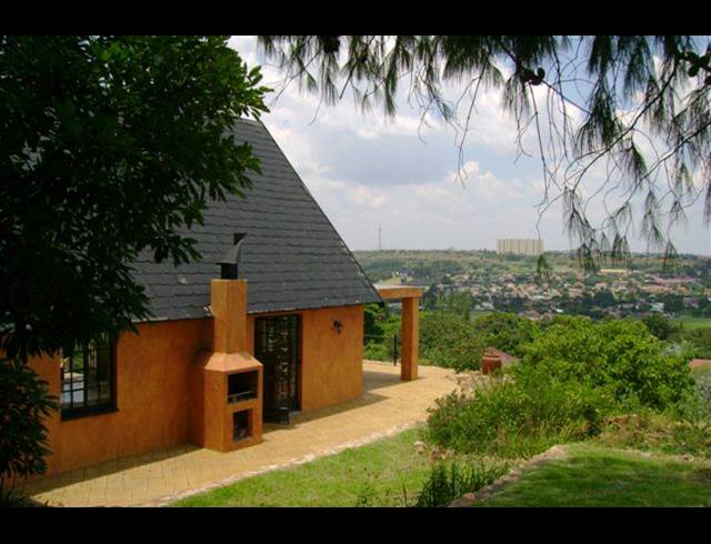 3 bed property to rent in NORTHCLIFF