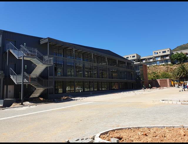 363M² OFFICE TO LET IN SALT RIVER