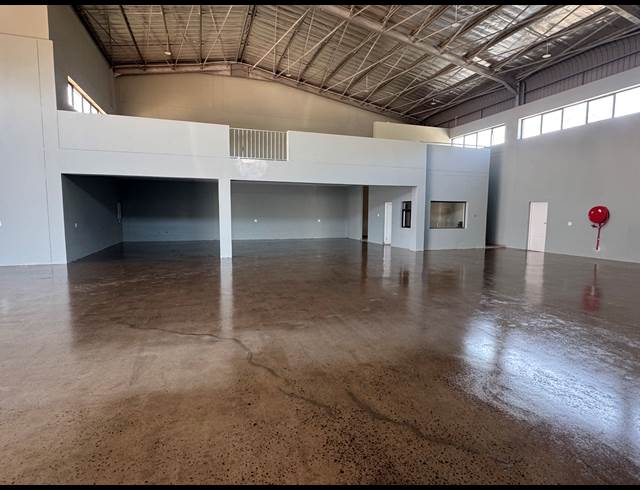 620M² WAREHOUSE TO LET IN BALLITO DISTRICT