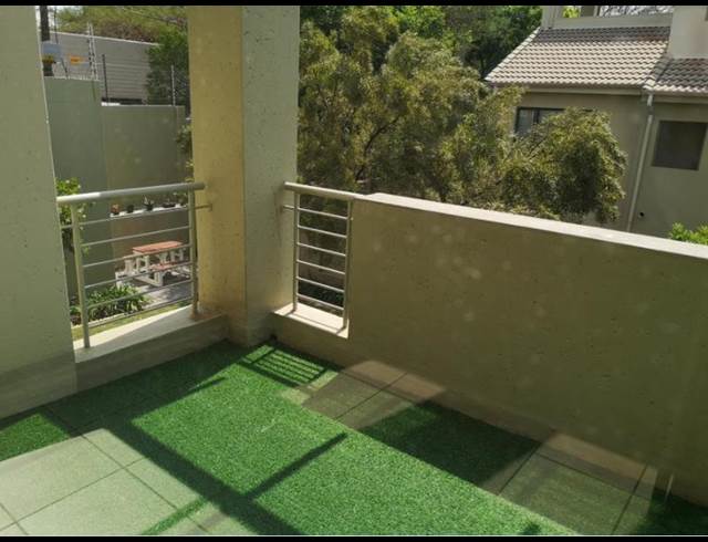 2 BEDROOM PROPERTY TO RENT IN BRYANSTON