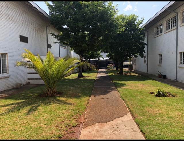 6,500M² WAREHOUSE TO LET IN GERMISTON SOUTH