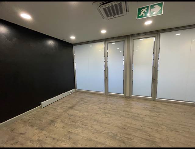 281M² OFFICE TO LET IN RIVONIA