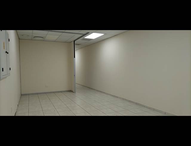 76M² BUSINESS CENTRE TO LET IN NELSPRUIT CENTRAL