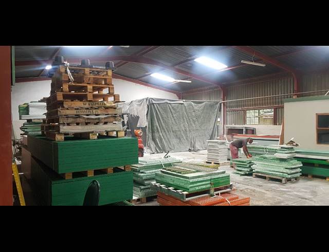 250M² WAREHOUSE TO LET IN ANDERBOLT