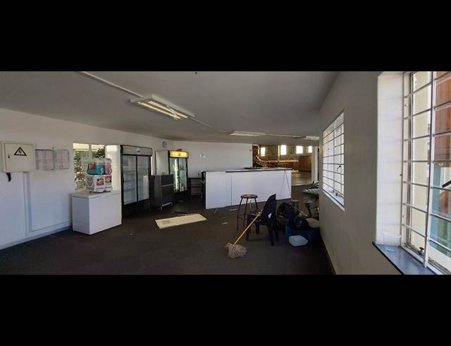 2,316M² WAREHOUSE TO LET IN ROOIHUISKRAAL