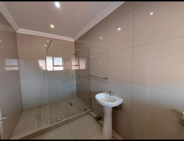 3 BEDROOM PROPERTY TO RENT IN ERASMIA