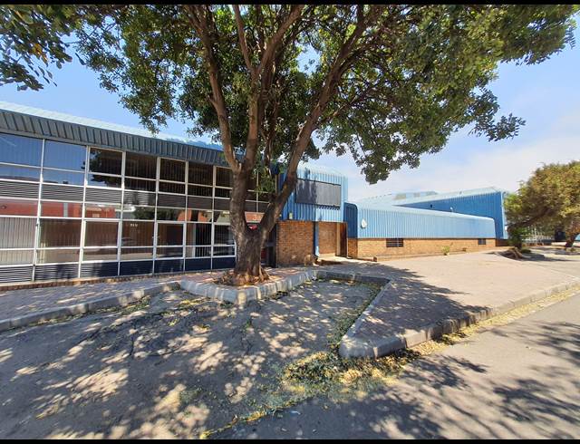 409M² WAREHOUSE RENTED IN BENROSE