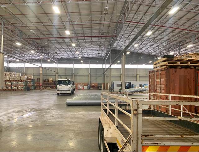 4,935M² WAREHOUSE TO LET IN TUNNEY