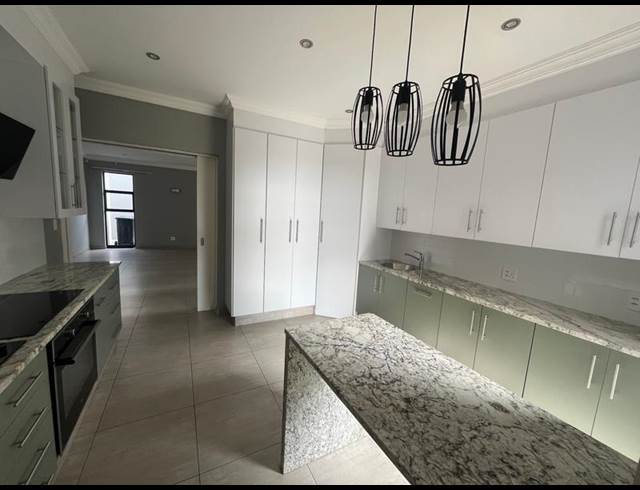4 BEDROOM PROPERTY TO RENT IN WATERKLOOF RIDGE
