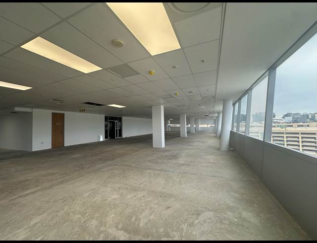 1,752M² OFFICE TO LET IN SANDTON CENTRAL