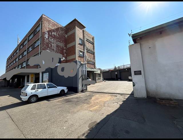 319M² CO-WORKING SPACE TO LET IN DENVER