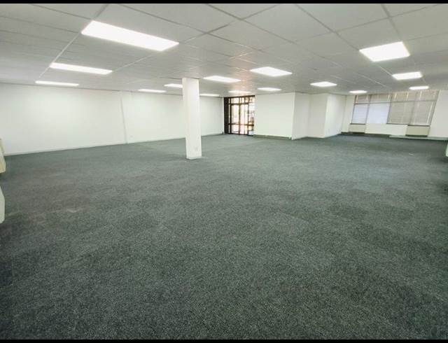 BUSINESS PROPERTY TO RENT IN WATERFALL