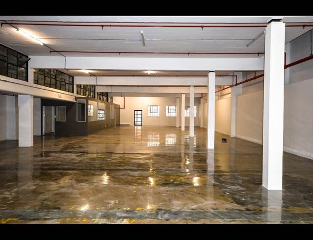 490M² WAREHOUSE TO LET IN SALT RIVER