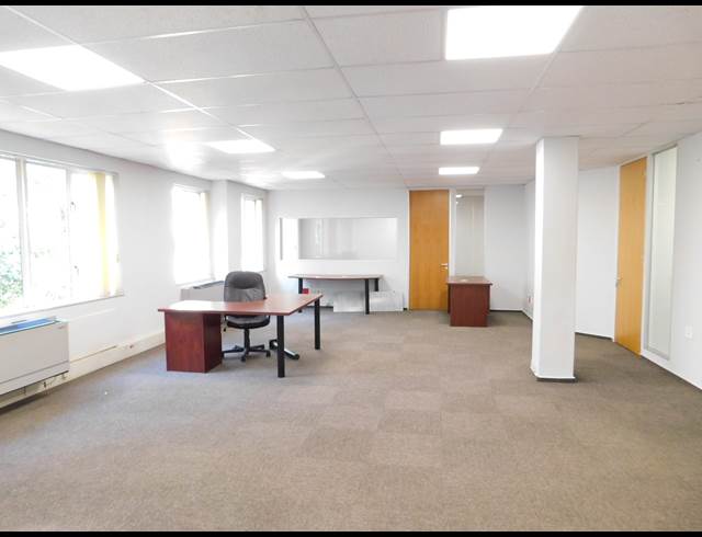 350M² OFFICE TO LET IN RANDBURG CENTRAL