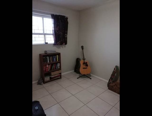 2 bed property to rent in SUNNYDALE