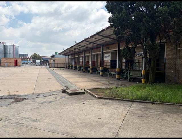 14,884M² WAREHOUSE TO LET IN CITY DEEP