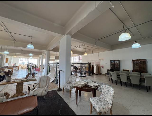 536M² OFFICE TO LET IN WOODSTOCK