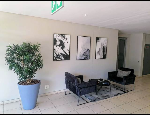 120M² OFFICE TO LET IN TYGER VALLEY