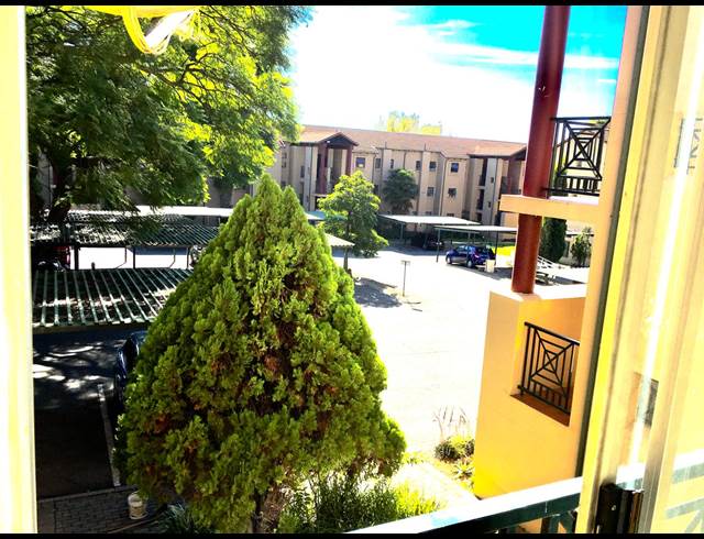 1 BEDROOM APARTMENT TO LET IN BRYANSTON
