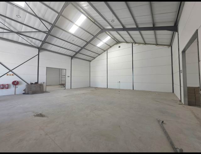 353M² WAREHOUSE TO LET IN FIRGROVE