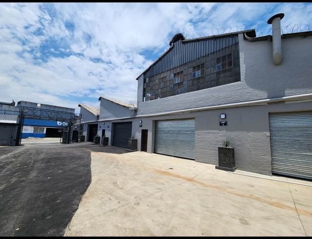 494M² WAREHOUSE TO LET IN BENROSE
