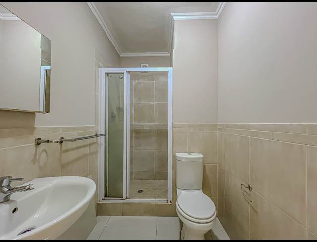 2 BEDROOM APARTMENT TO LET IN MANOR ESTATES